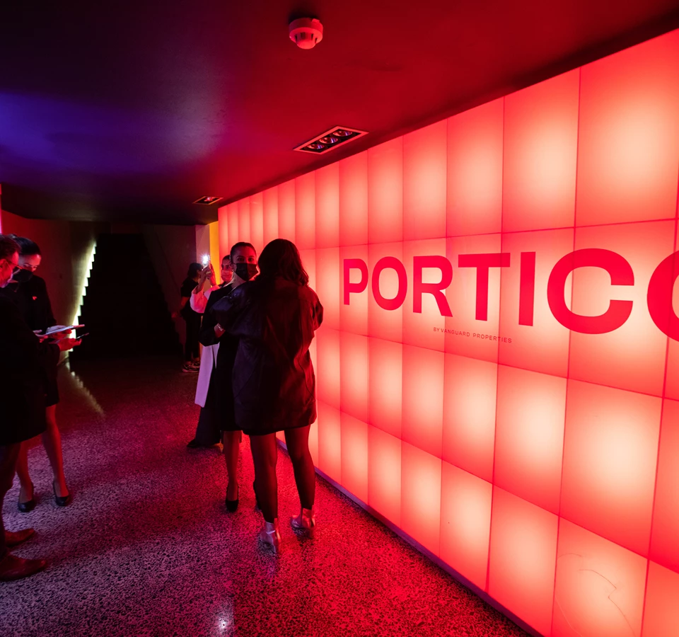 Portico 12